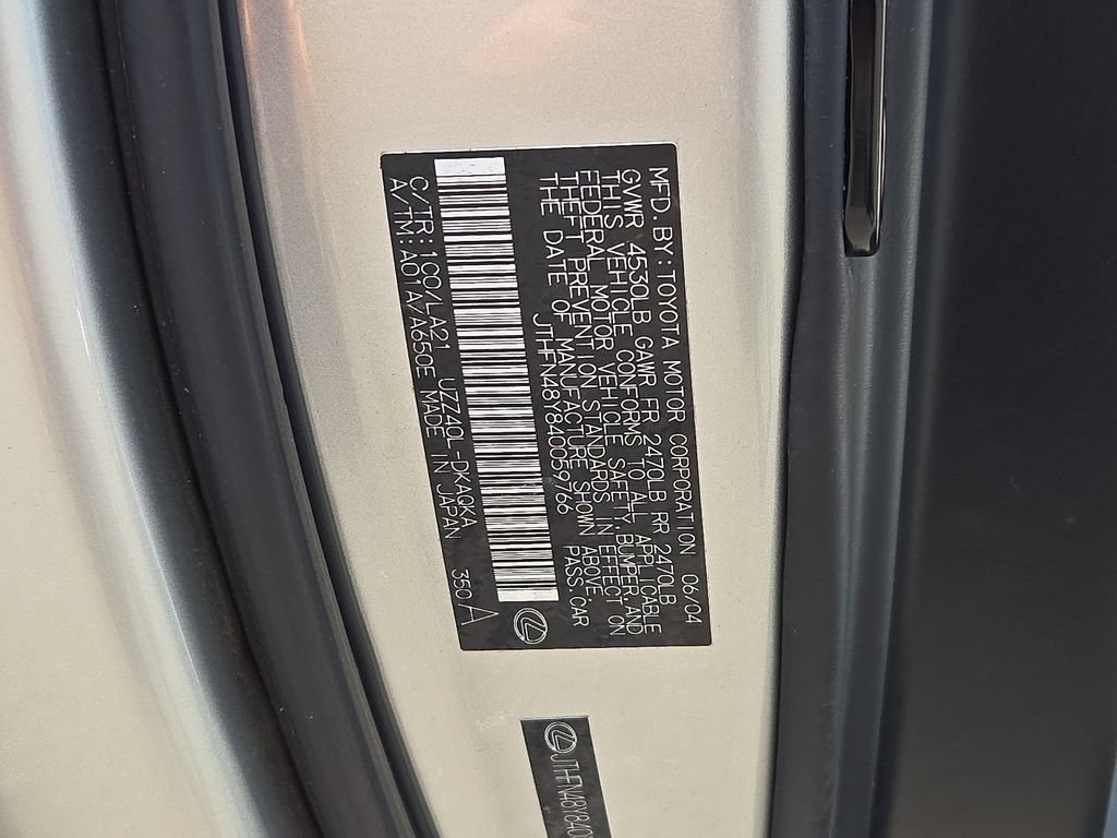 Used 2004 Lexus SC 430 Convertible RWD image 22
