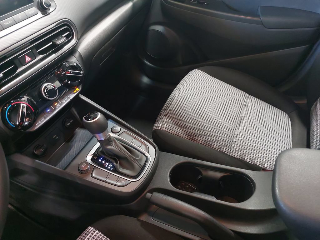 Used 2022 Hyundai Kona SE AWD/4WD image 24