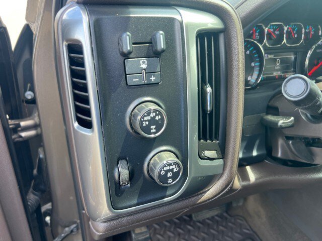 Used 2015 Chevrolet Silverado 1500 LTZ w/ LTZ Plus Package AWD/4WD image 11