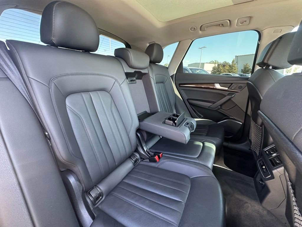 Used 2020 Audi Q5 2.0T Premium w/ Convenience Package image 23