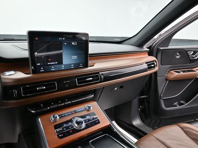 Used 2020 Lincoln Aviator Reserve w/ Class IV Trailer Tow Package AWD/4WD image 24