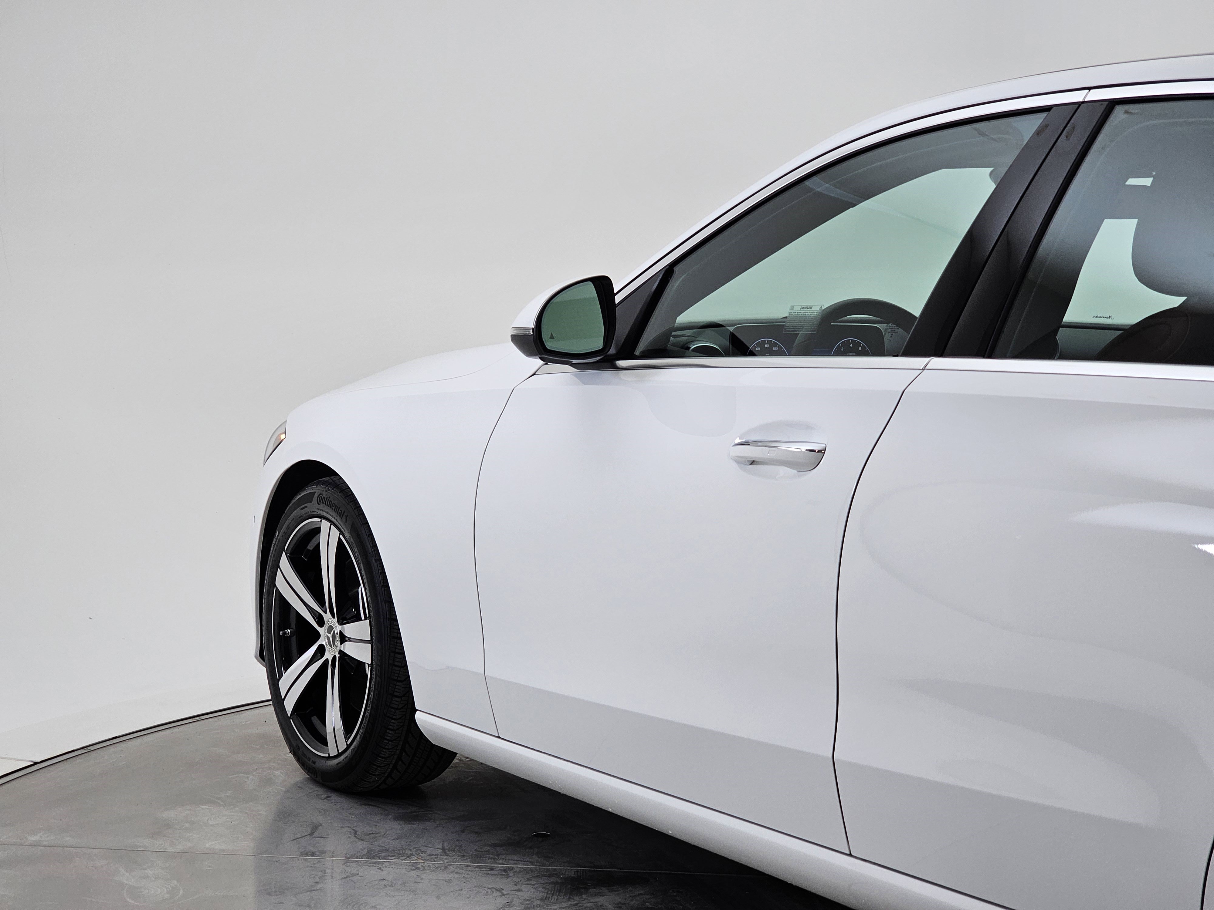 Certified 2025 Mercedes-Benz C 300 4MATIC Sedan image 13