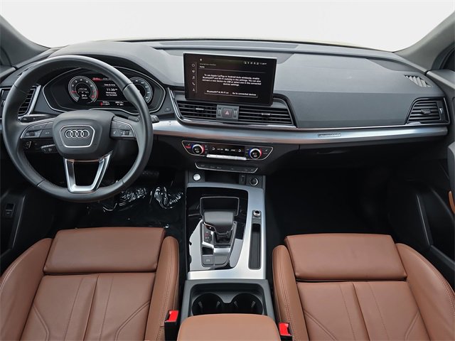 Certified 2025 Audi Q5 2.0T Premium w/ Convenience Plus Package image 10