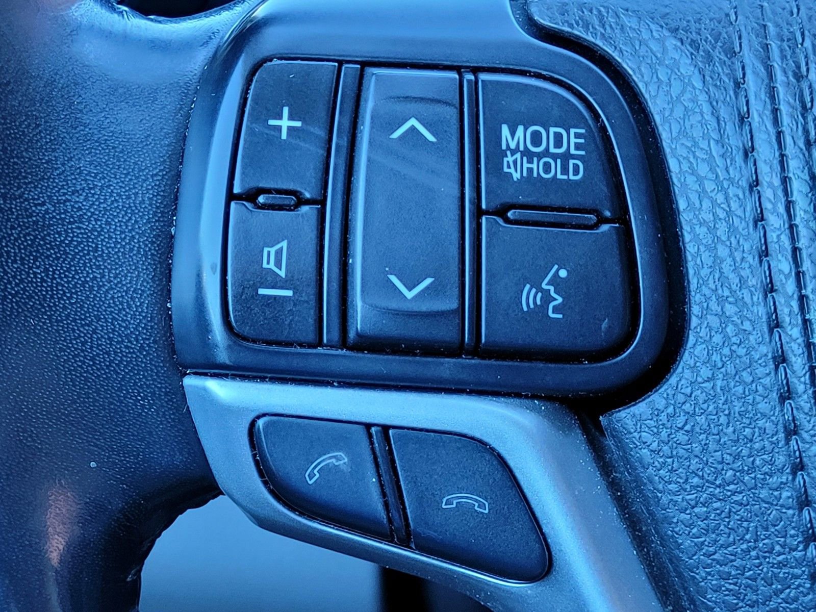 Used 2018 Toyota Highlander Limited Platinum AWD/4WD image 31