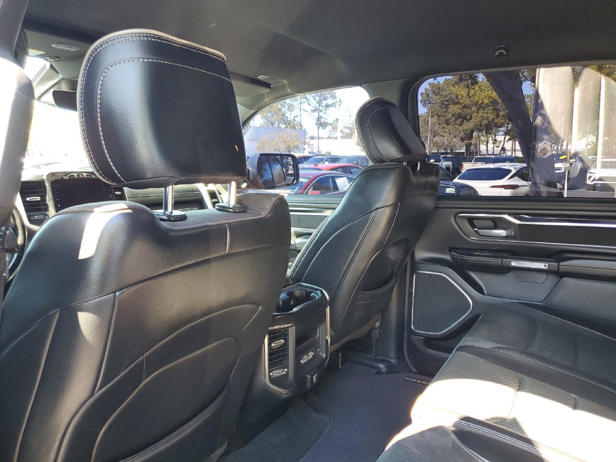 Used 2021 RAM 1500 Laramie RWD image 9