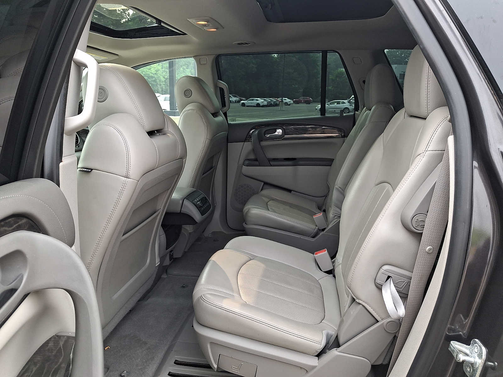 Used 2014 Buick Enclave Leather w/ Trailering Provision Package AWD/4WD image 10
