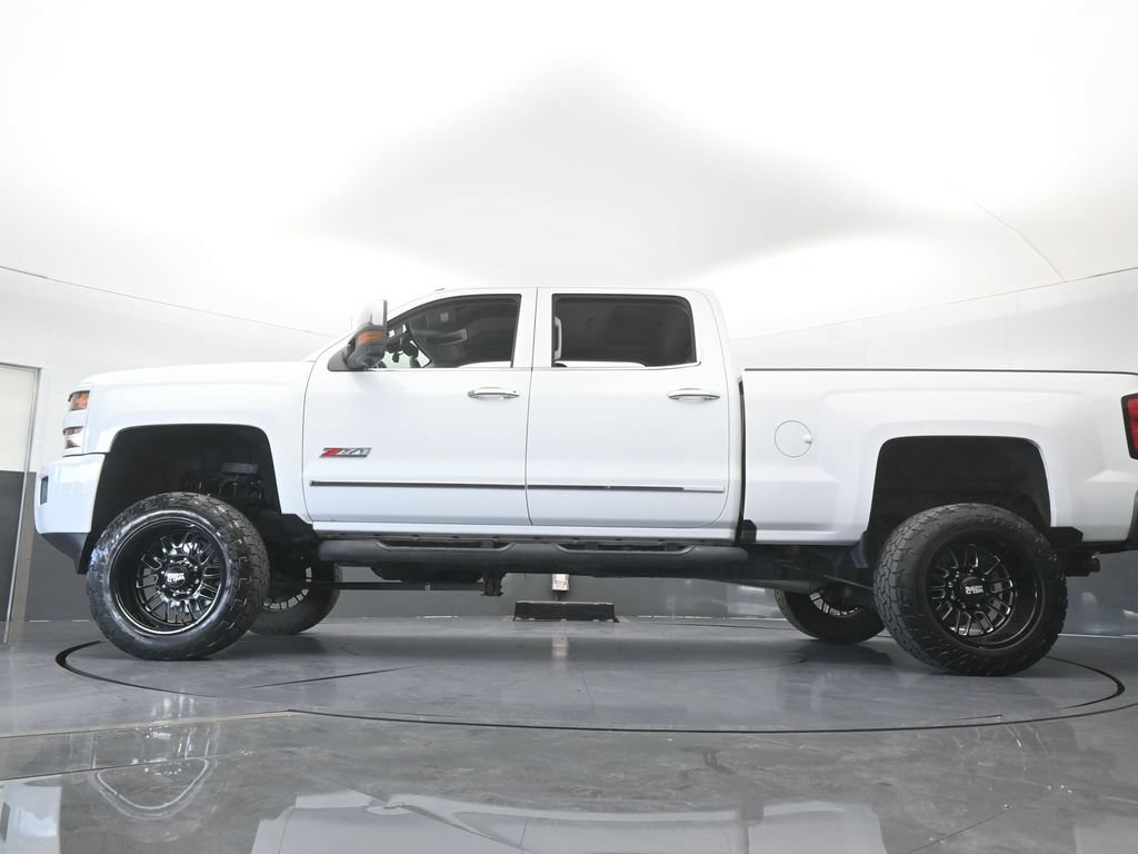 Used 2018 Chevrolet Silverado 2500 LTZ w/ Duramax Plus Package AWD/4WD image 66