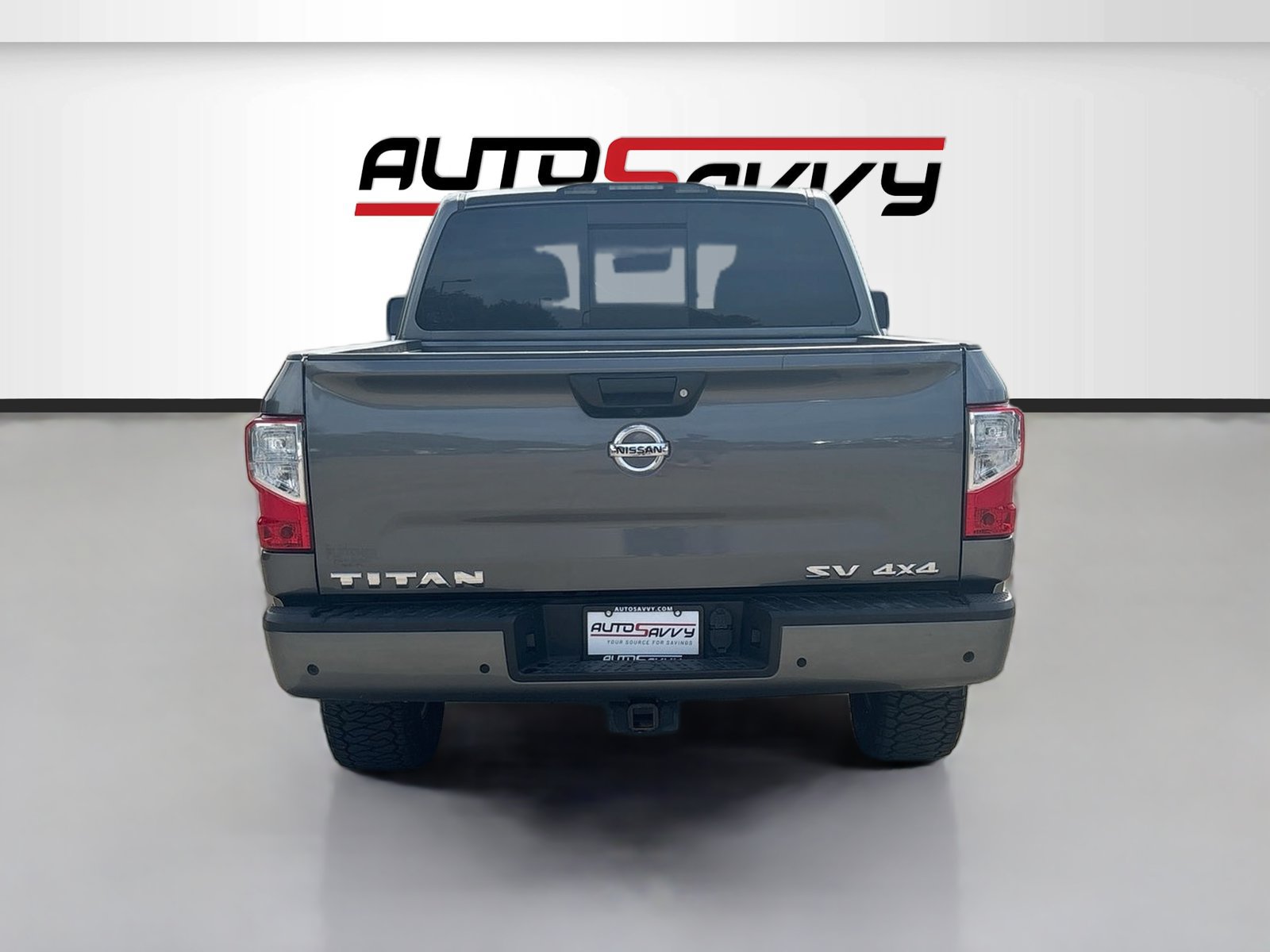 Used 2021 Nissan Titan SV w/ SV Convenience Package AWD/4WD image 6