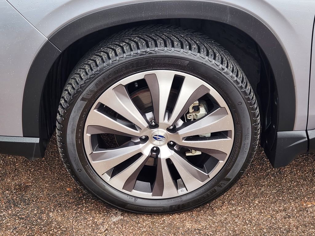 Used 2022 Subaru Ascent Limited w/ Technology Package image 10