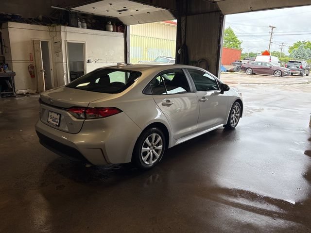 Used 2024 Toyota Corolla LE FWD image 8