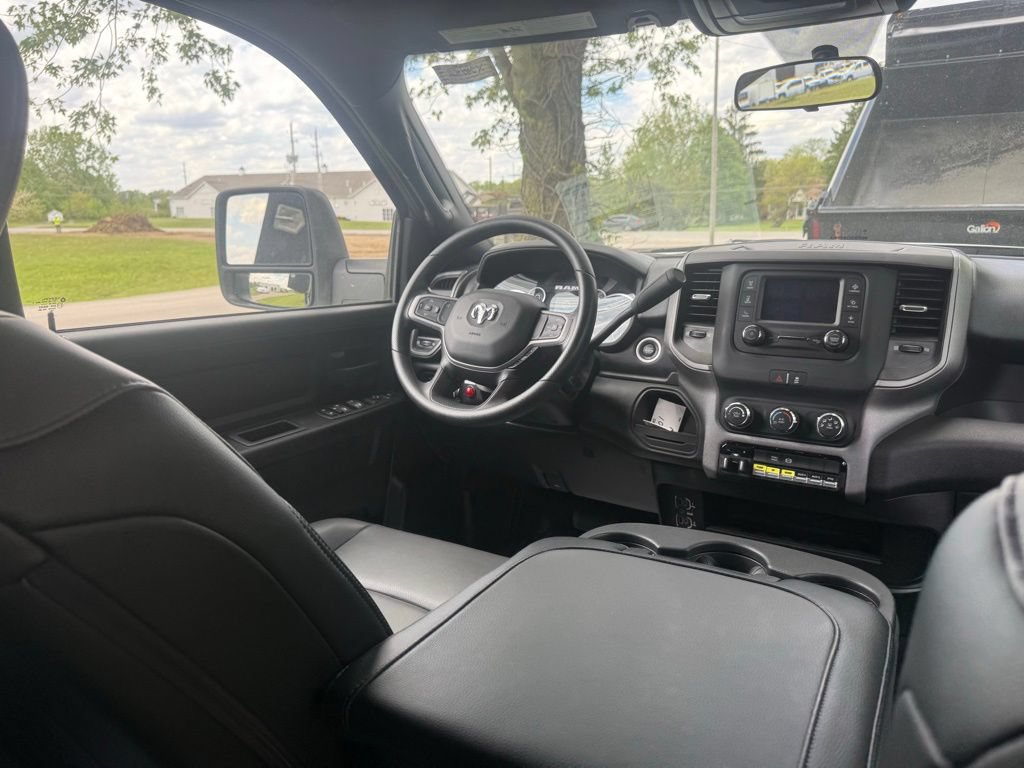 New 2024 RAM 5500 Tradesman AWD/4WD image 56