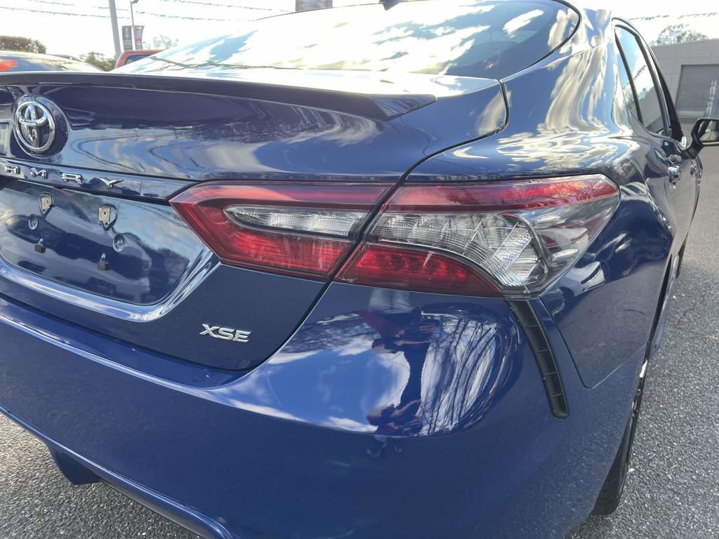 Used 2023 Toyota Camry XSE image 11