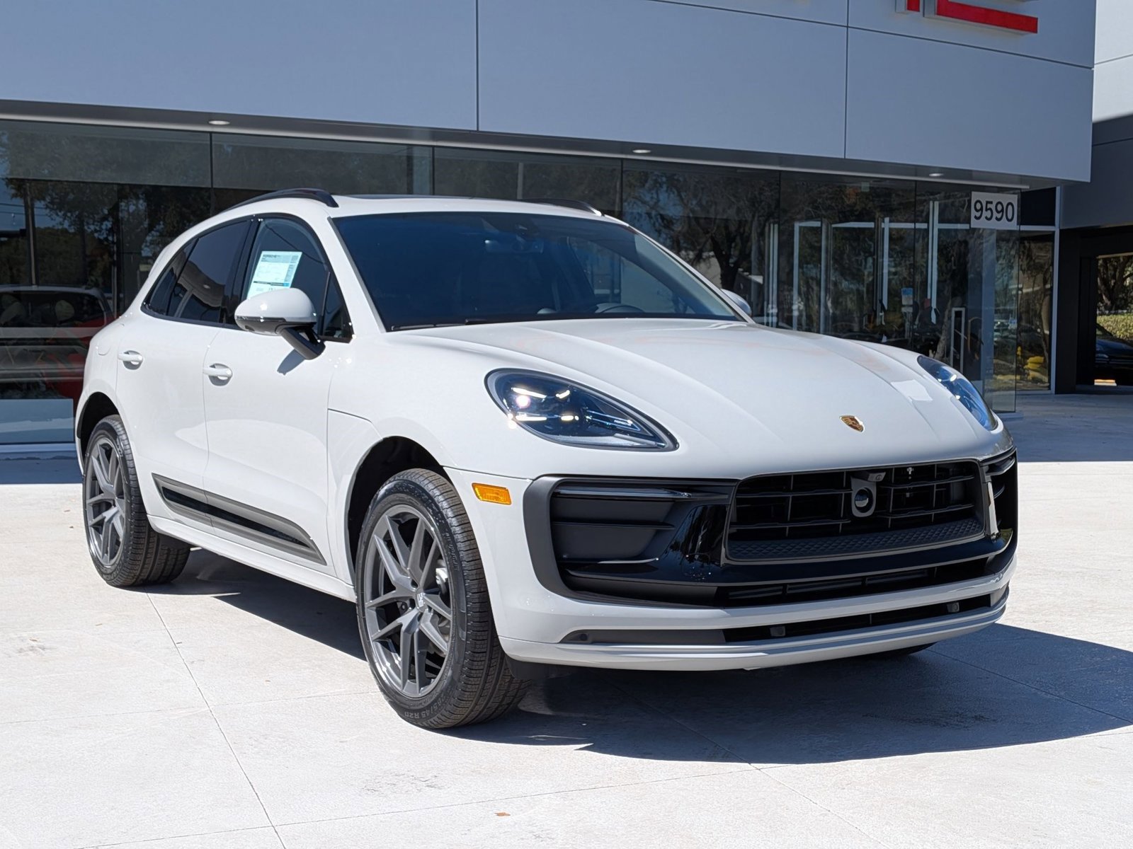 New 2026 Porsche Macan Turbo image 7