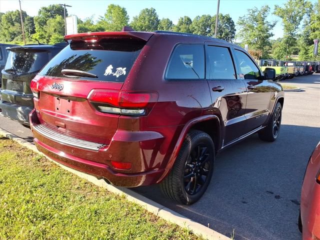 Used 2021 Jeep Grand Cherokee Laredo X AWD/4WD image 8