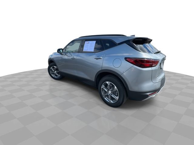 Used 2025 Chevrolet Blazer LT w/ Convenience Package image 6