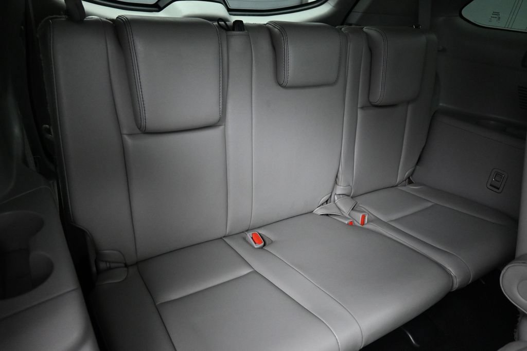 Used 2017 Toyota Highlander Limited Platinum w/ Carpet Mat Package AWD/4WD image 25