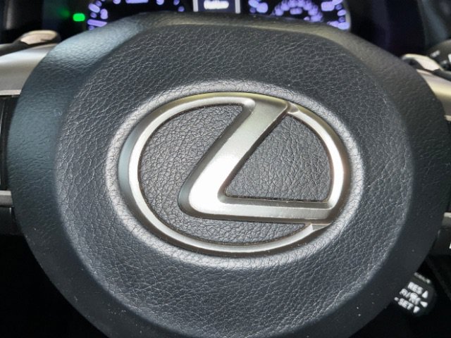 Used 2017 Lexus GS 200t w/ Preferred Accessory Package RWD image 19