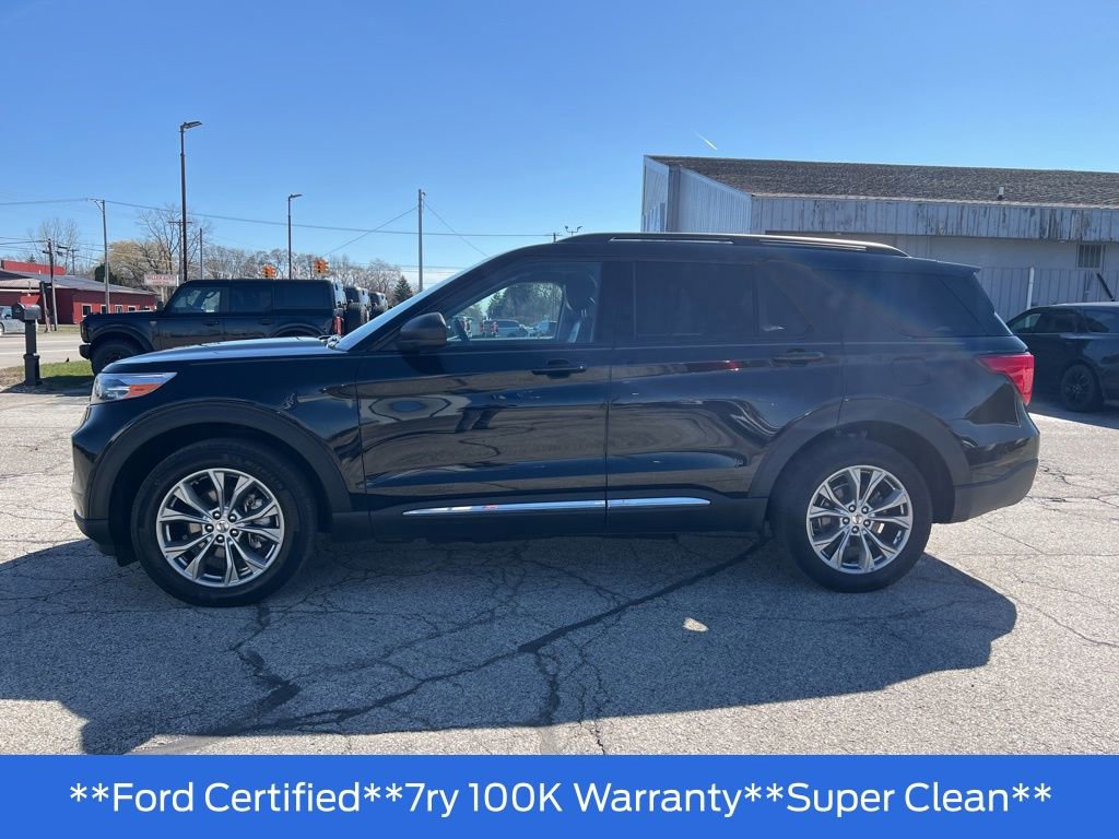 Used 2022 Ford Explorer XLT w/ Equipment Group 202A image 3