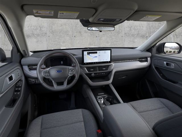 Used 2025 Ford Explorer Active image 9
