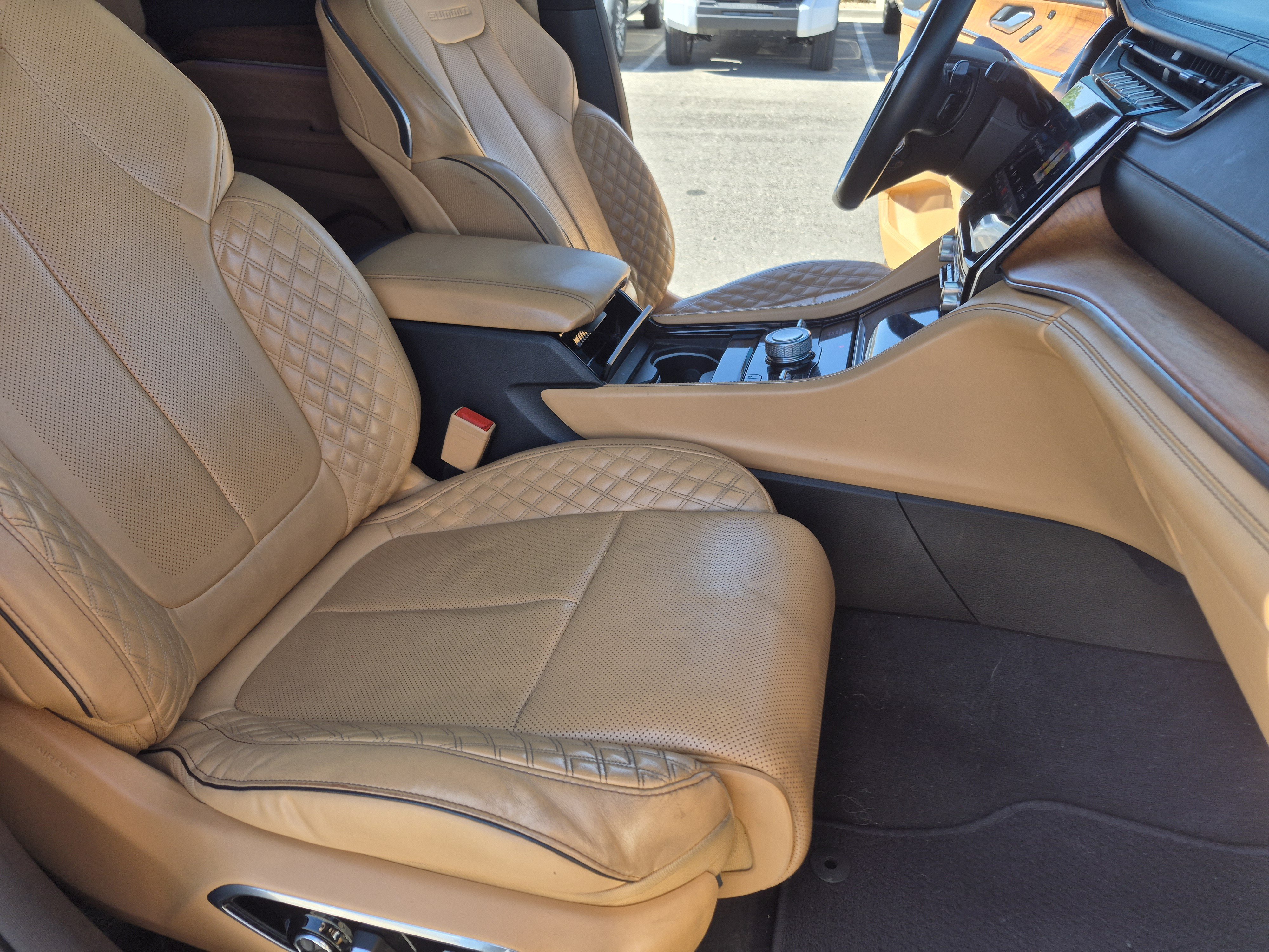 Used 2021 Jeep Grand Cherokee L Summit AWD/4WD image 23