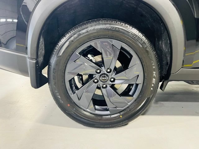 New 2026 Nissan Rogue SV FWD image 9