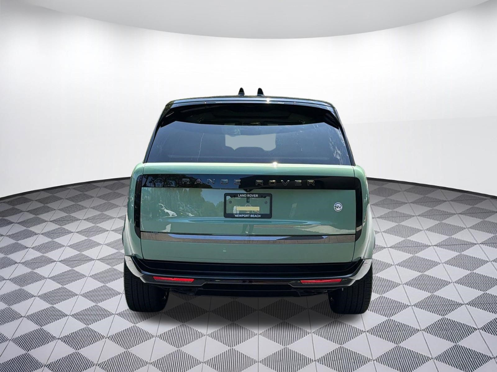 New 2026 Land Rover Range Rover SV AWD/4WD image 11