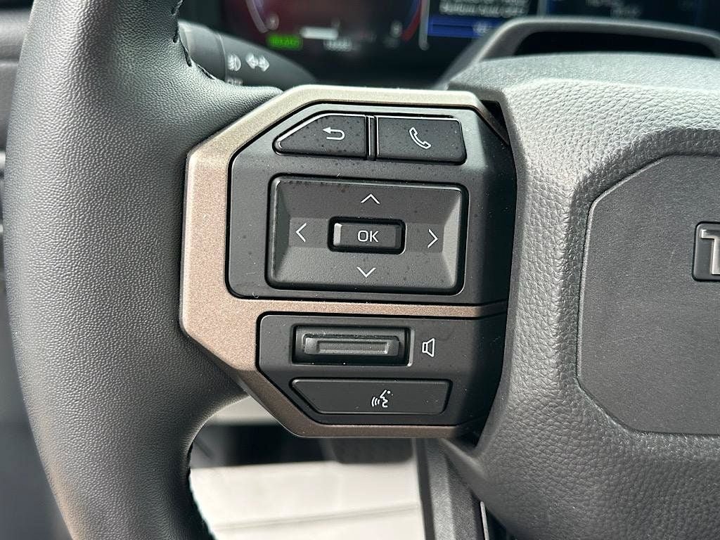 Certified 2025 Toyota Land Cruiser w/ Premium Package AWD/4WD image 20