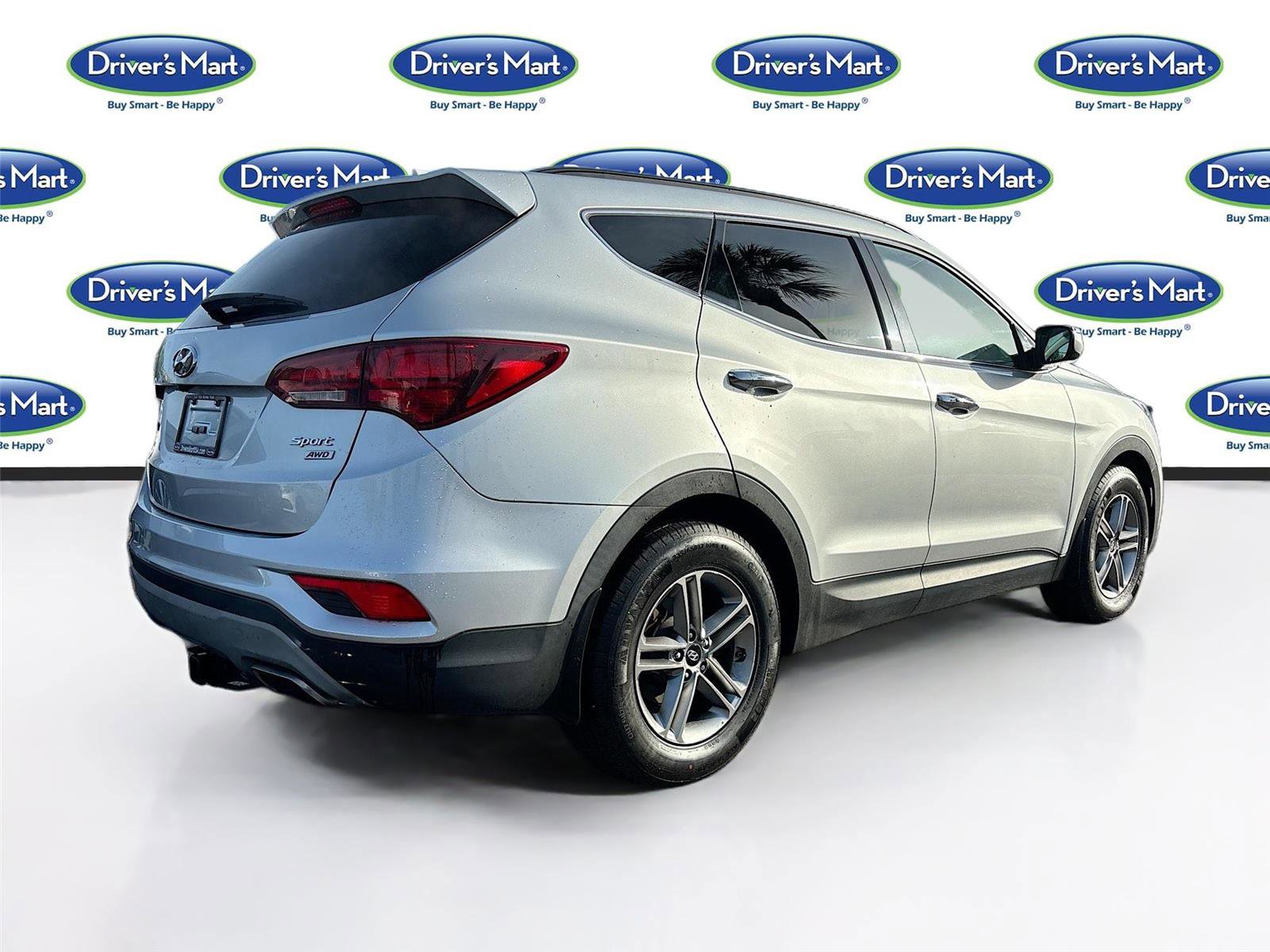 Used 2018 Hyundai Santa Fe Sport w/ 2.4L Value Package 02 AWD/4WD image 7
