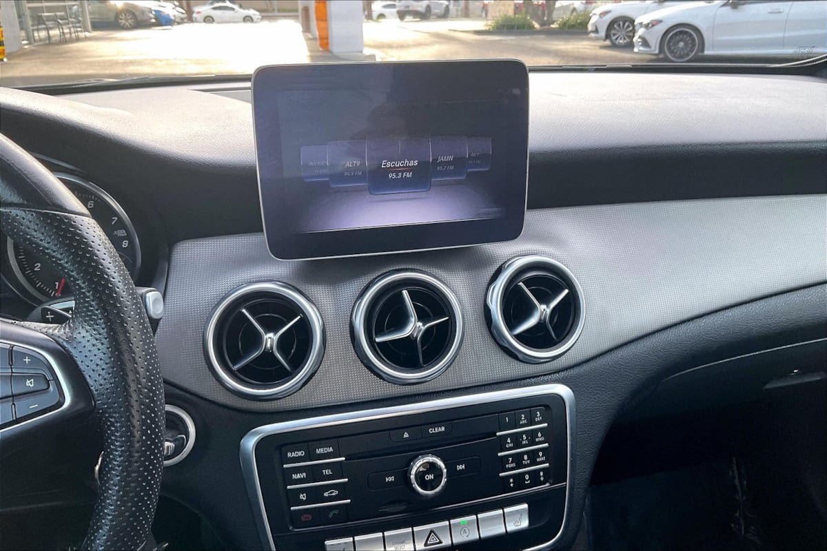 Used 2019 Mercedes-Benz GLA 250 image 6