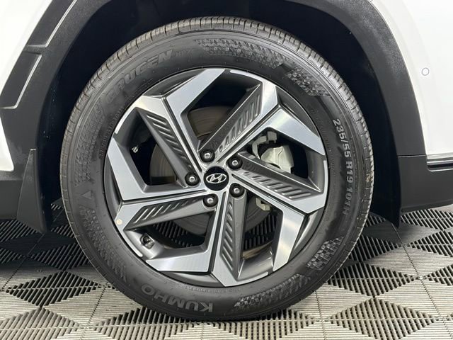 Used 2024 Hyundai Tucson Limited FWD image 13