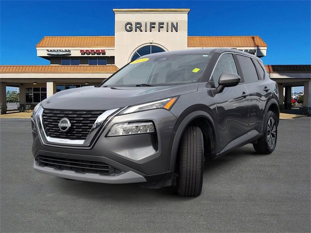 Used 2023 Nissan Rogue SV image 11