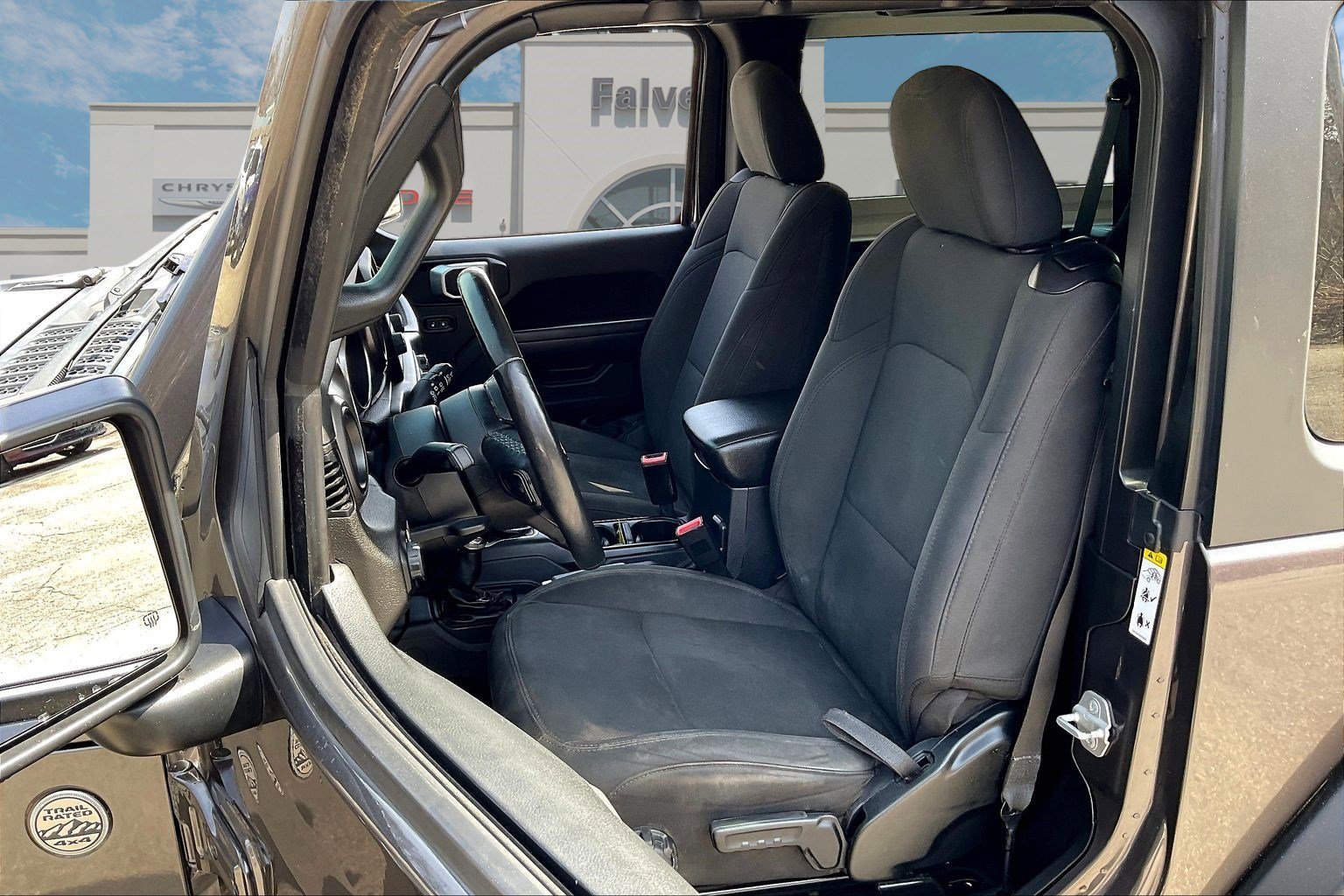 Used 2020 Jeep Wrangler Sport image 21