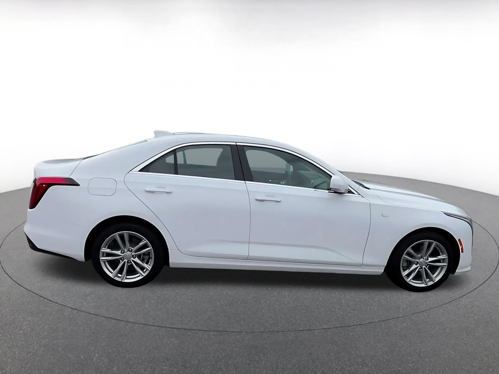 Used 2026 Cadillac CT4 Luxury RWD image 15