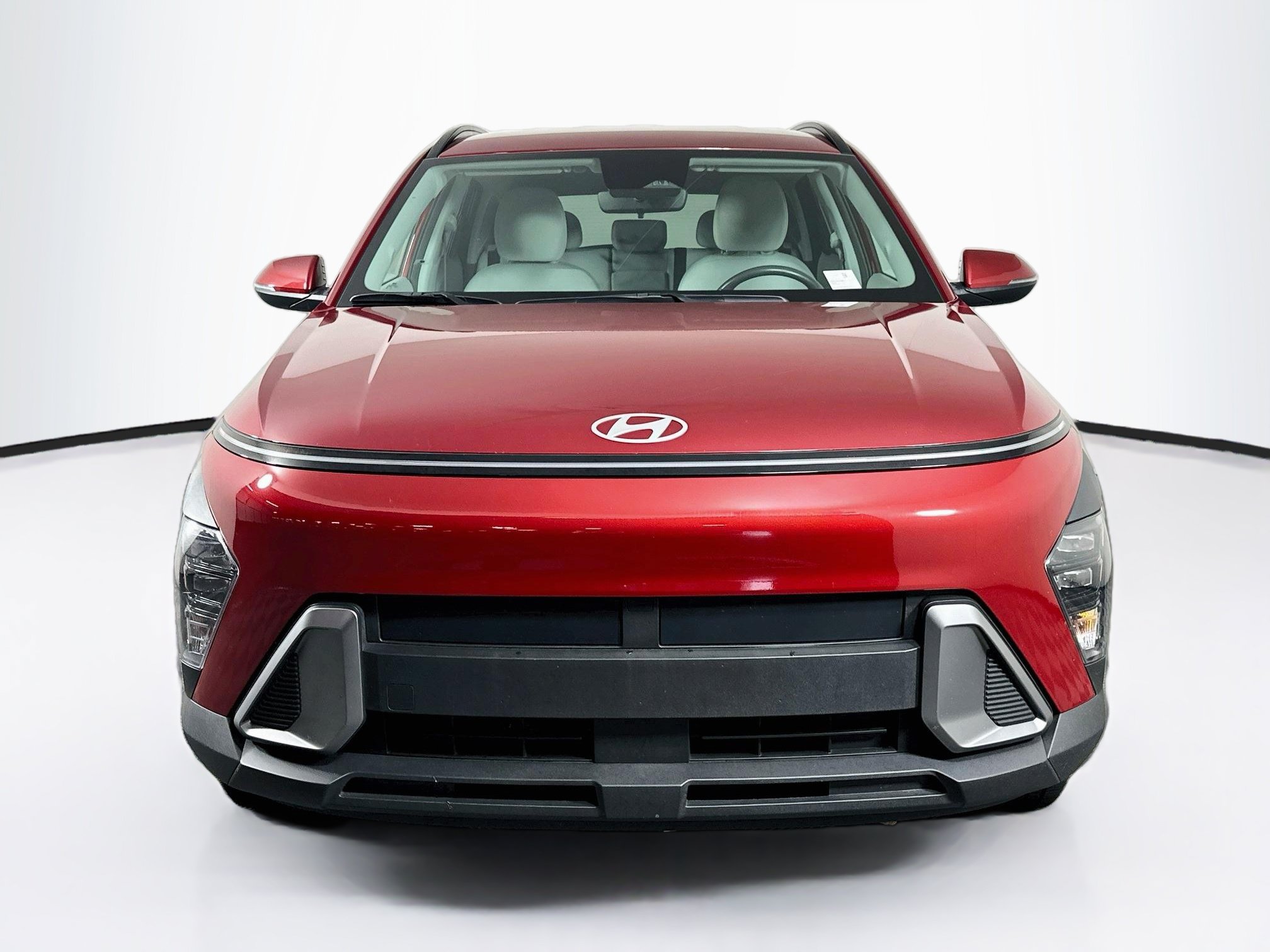 Used 2025 Hyundai Kona SEL AWD/4WD image 2