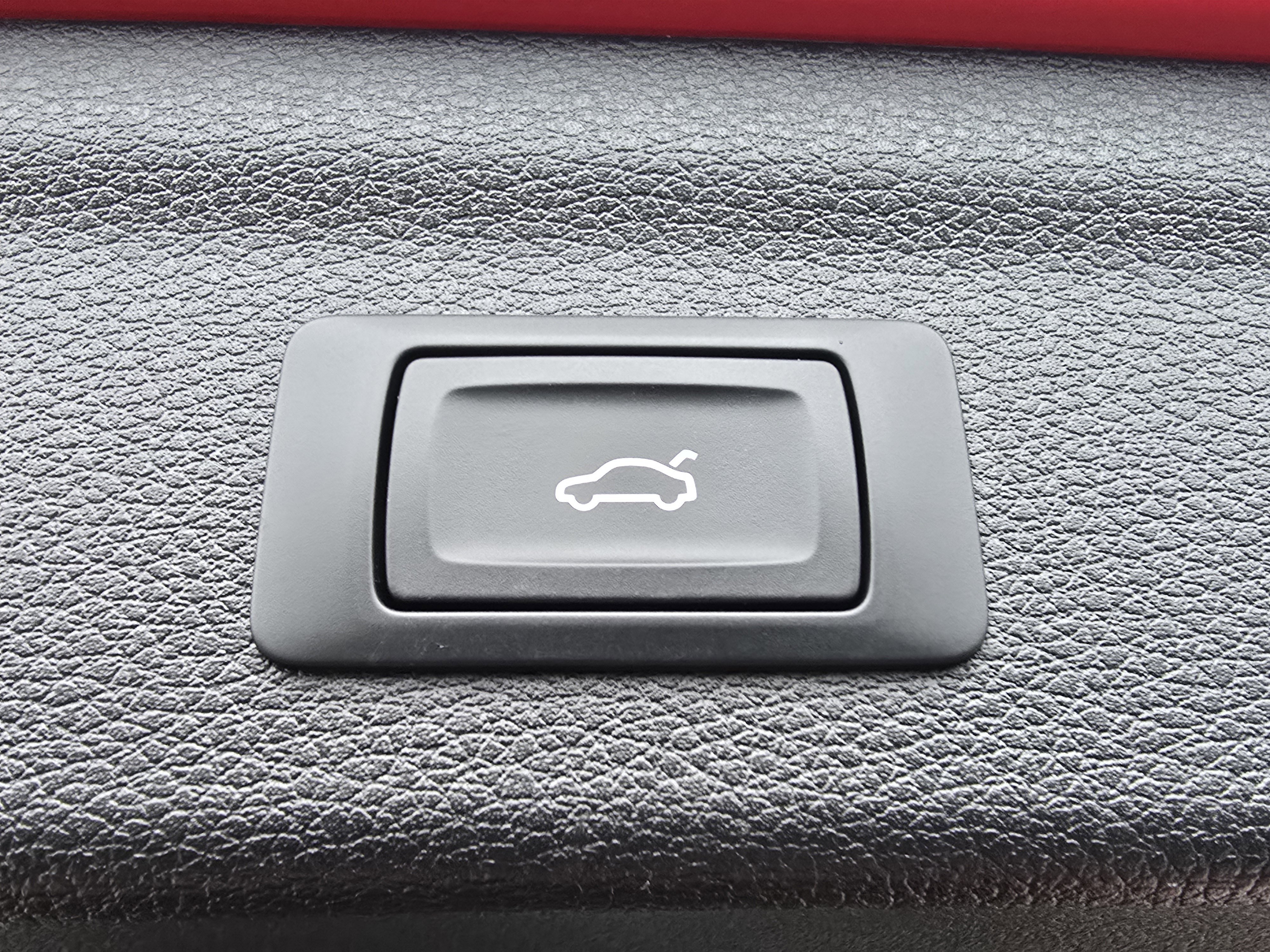 Used 2022 Audi Q3 2.0T Premium image 16