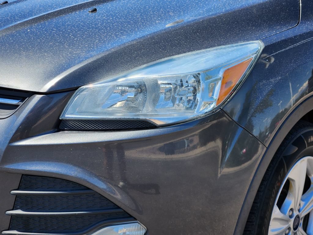 Used 2015 Ford Escape SE AWD/4WD image 28