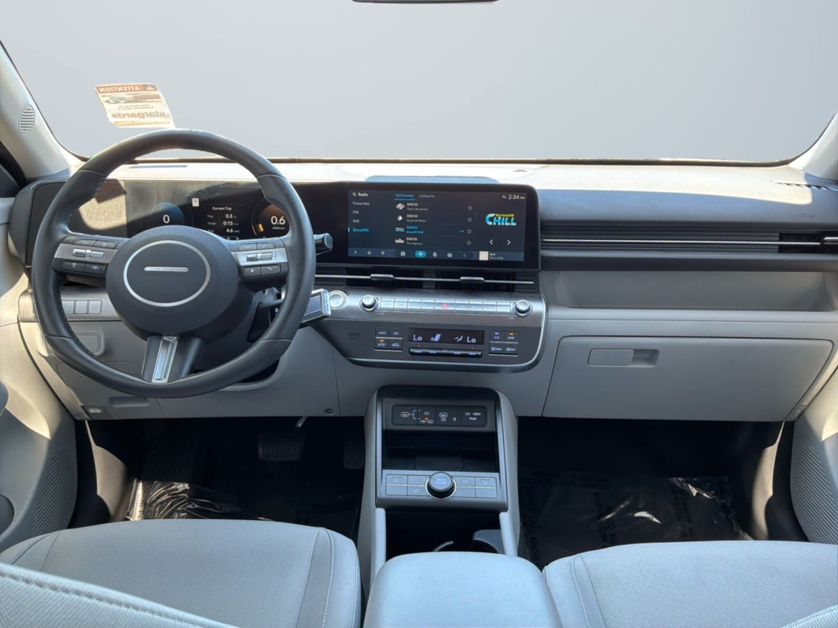 Used 2025 Hyundai Kona SEL FWD image 10