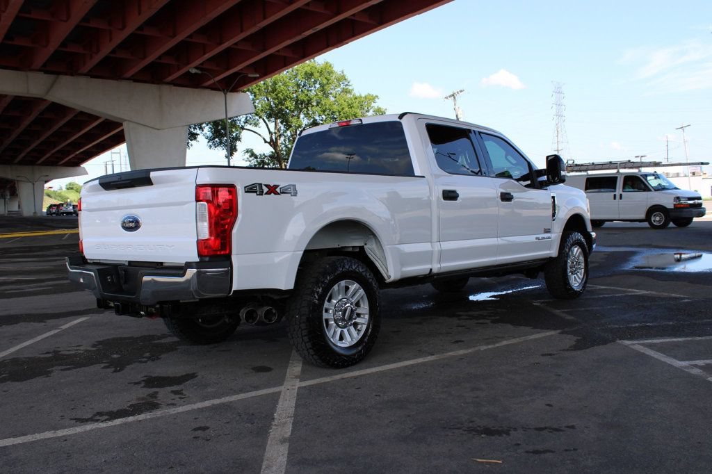 Used 2018 Ford F250 XLT AWD/4WD image 6