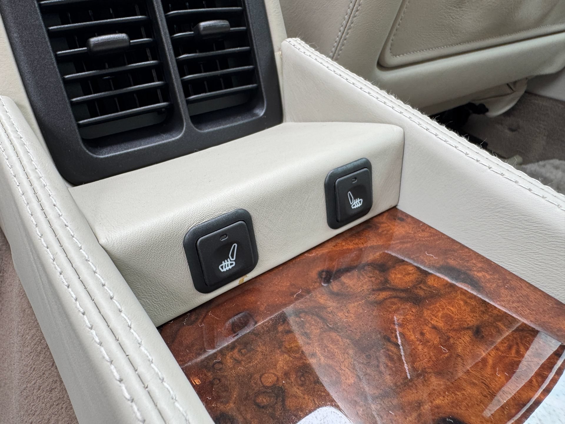 Used 2001 Jaguar XJ Supercharged RWD image 52