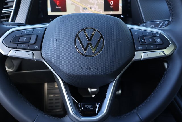 New 2026 Volkswagen Atlas Cross Sport SEL Premium R-Line image 19