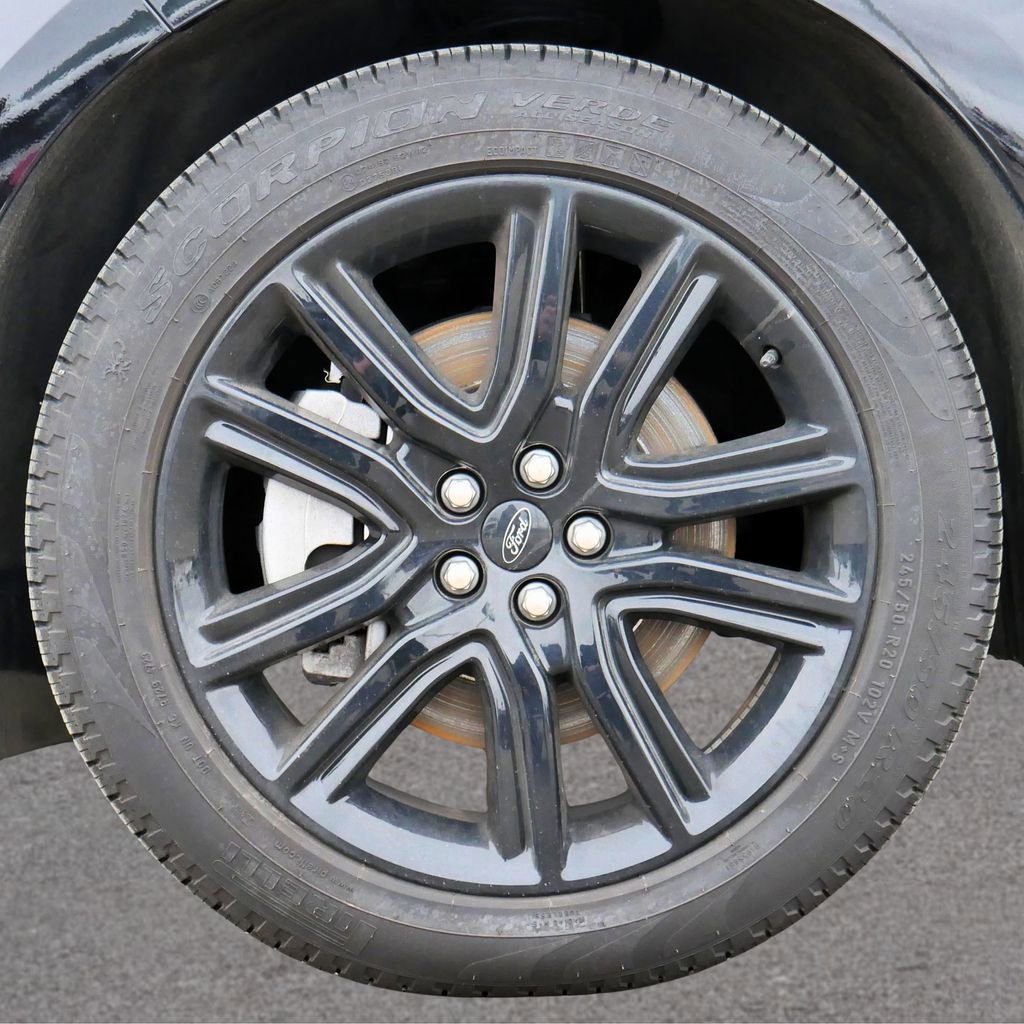 Used 2024 Ford Edge ST-Line AWD/4WD image 16