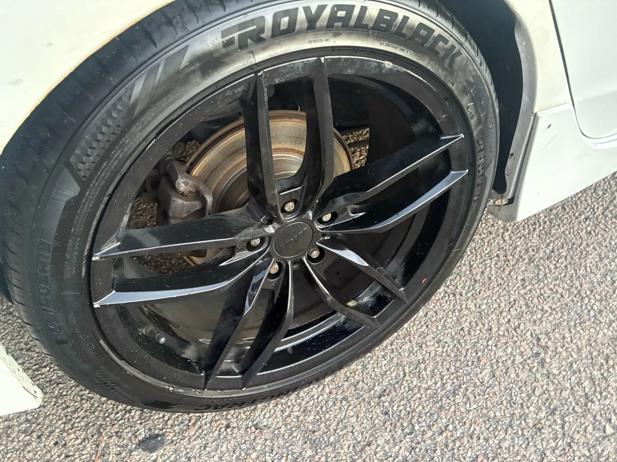 Used 2017 Honda Accord Sport image 28