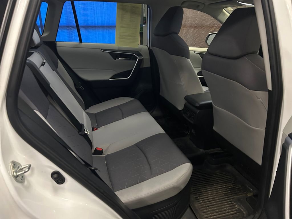 Used 2023 Toyota RAV4 XLE w/ Convenience Package AWD/4WD image 17