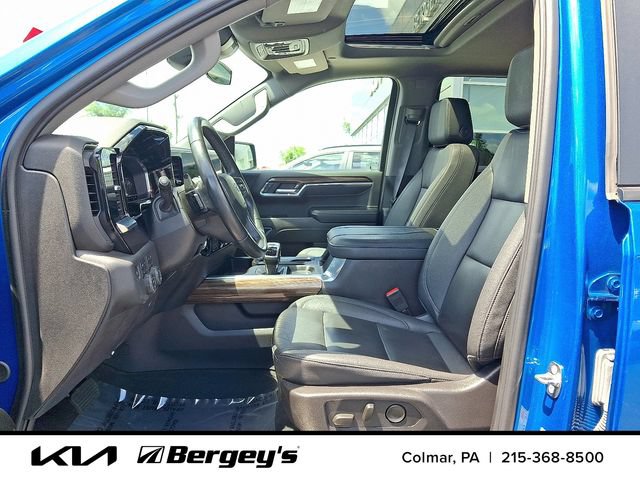 Used 2024 Chevrolet Silverado 1500 LT Trail Boss w/ LT Trail Boss Premium Package AWD/4WD image 15