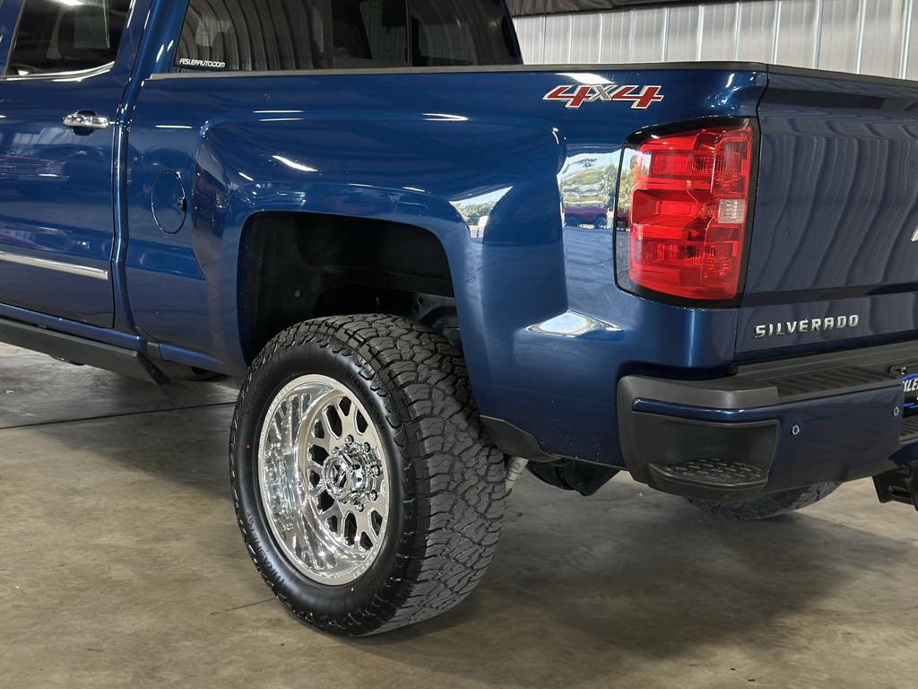 Used 2016 Chevrolet Silverado 2500 High Country w/ Duramax Plus Package image 46