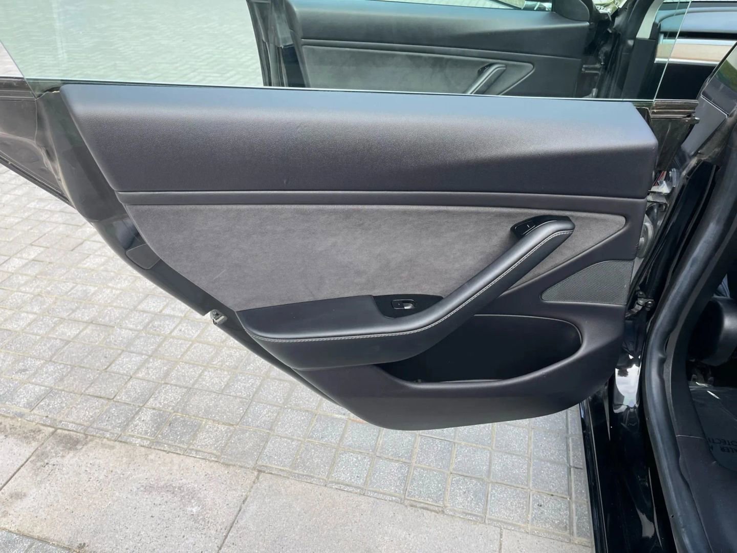 Used 2019 Tesla Model 3 Standard Range Plus image 31