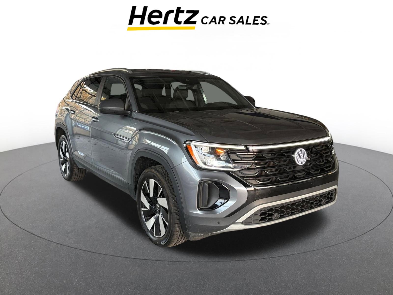 Used 2025 Volkswagen Atlas Cross Sport SE image 1