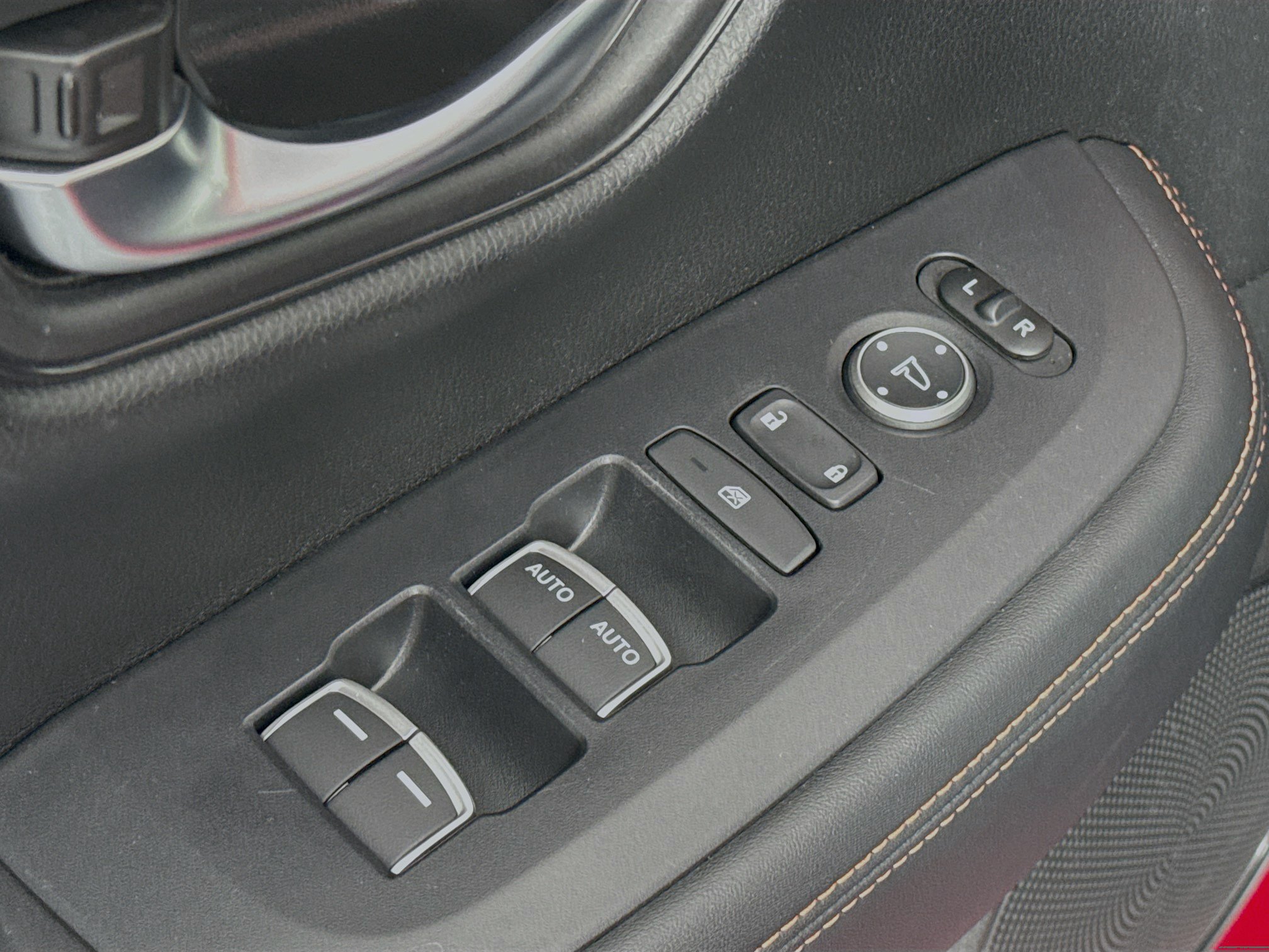 Certified 2024 Honda HR-V Sport image 17
