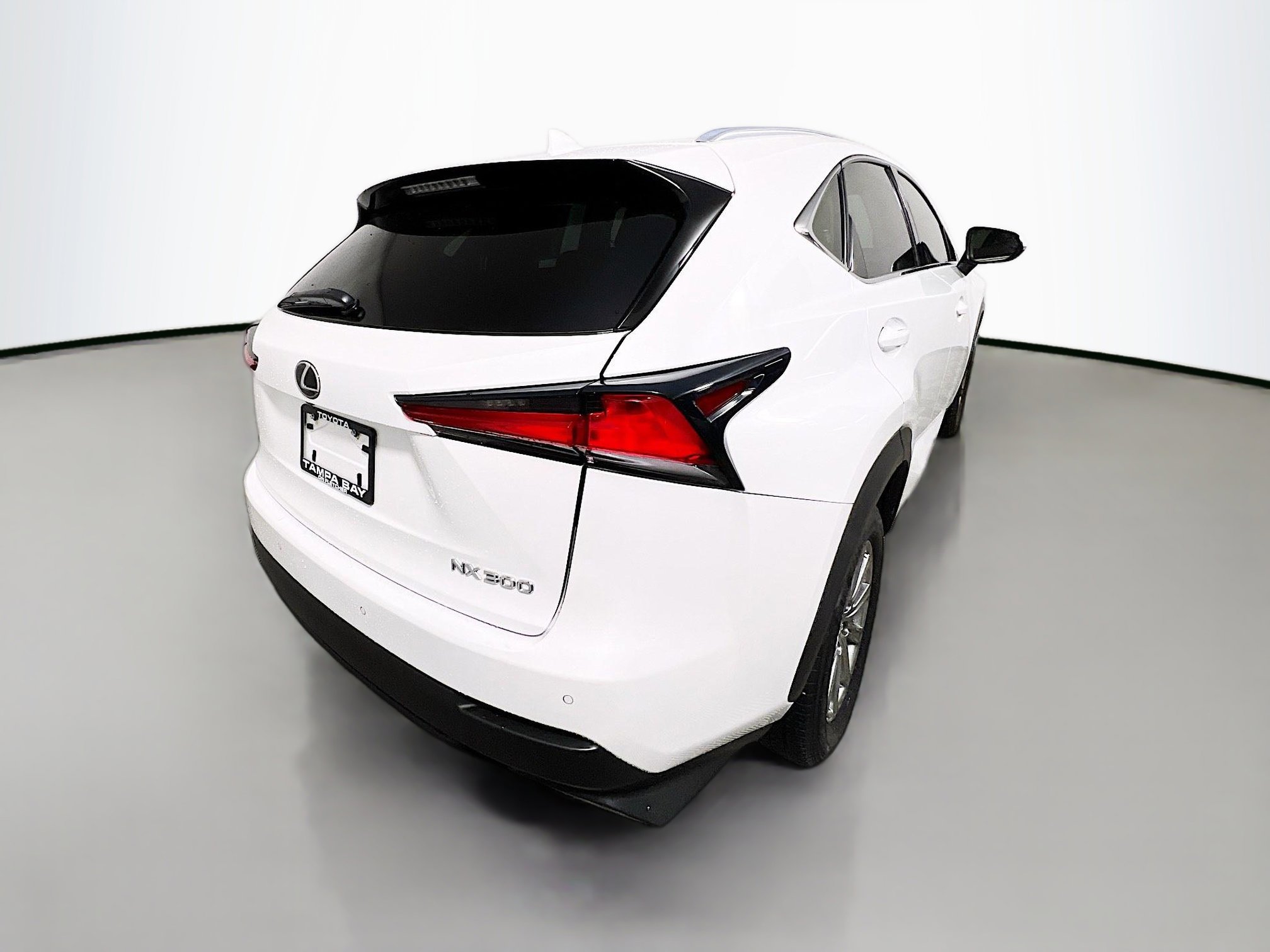 Used 2018 Lexus NX 300 FWD w/ Comfort Package image 4