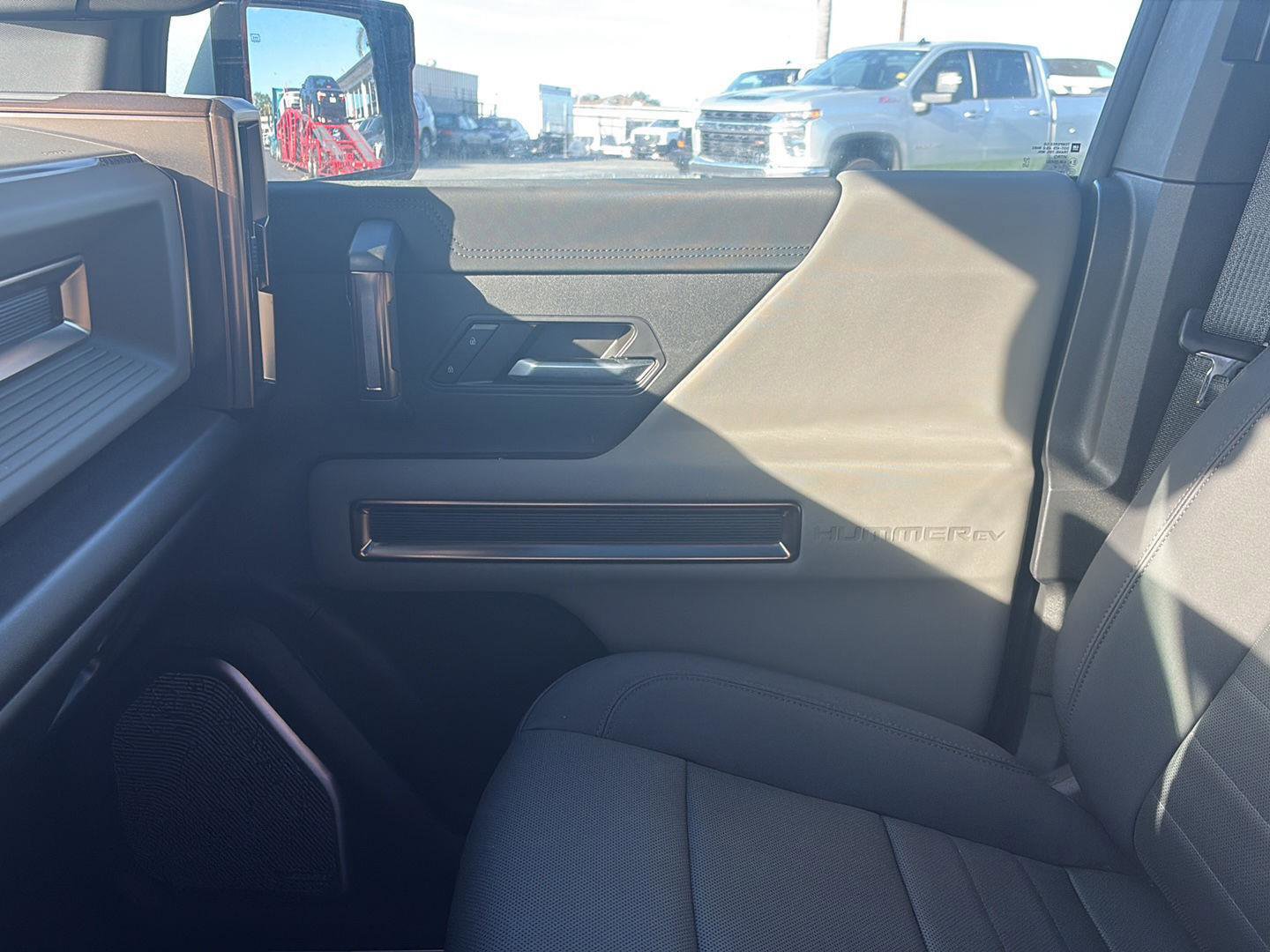 Used 2024 GMC Hummer EV 3X w/ Omega Edition image 16